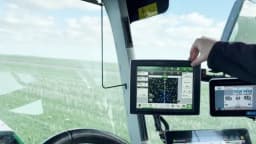 Cab screen showing weed detection