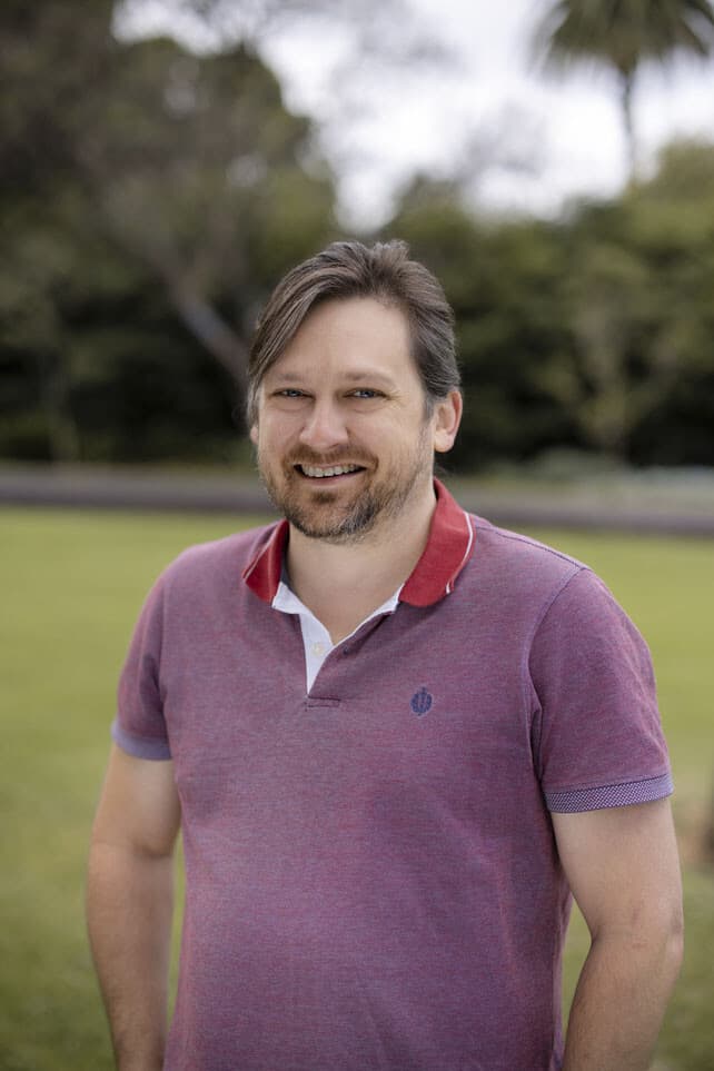 Headshot of Dr. Ross Marchant